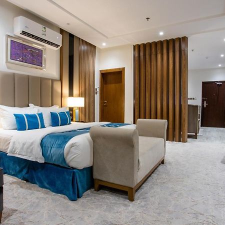 Golden Bujari Hotel - Diyafa Khamis Mushait Exterior photo