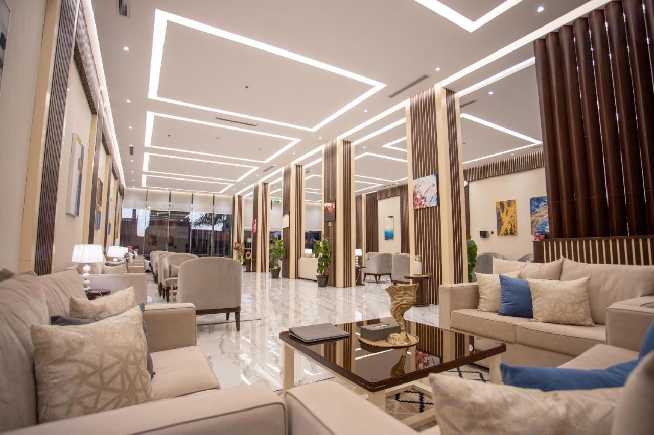 Golden Bujari Hotel - Diyafa Khamis Mushait Exterior photo