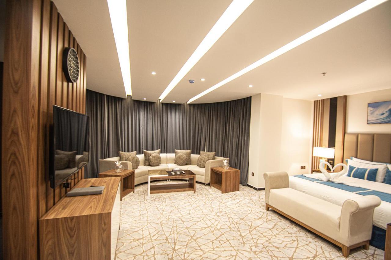 Golden Bujari Hotel - Diyafa Khamis Mushait Exterior photo